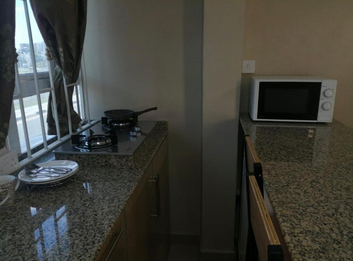 Champs De Mars Apartment ปอร์ต หลุยส์ ภายนอก รูปภาพ