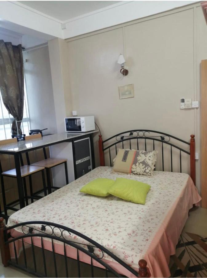 Champs De Mars Apartment ปอร์ต หลุยส์ ภายนอก รูปภาพ
